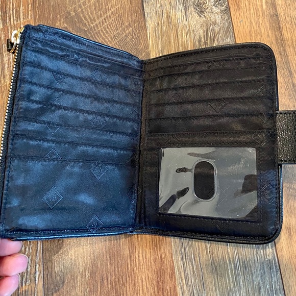 VERA BRADLEY Modern Lights Push Lock Wallet - Picture 6 of 11